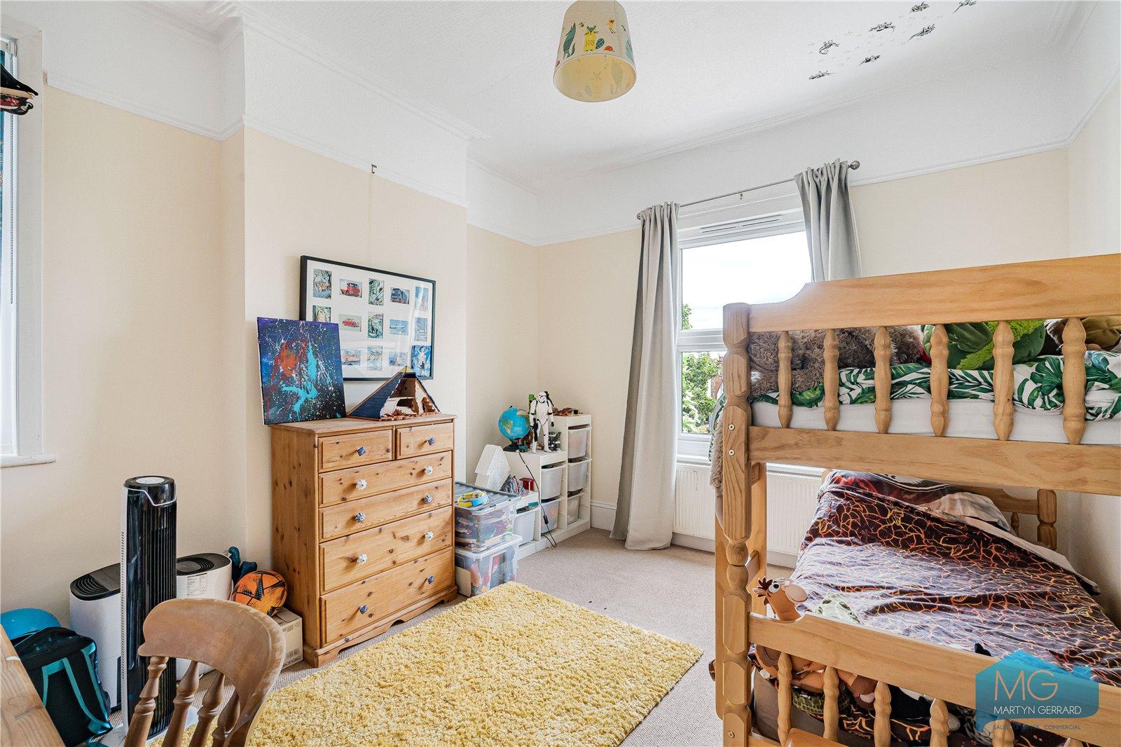 3 bedroom Apartment for sale - Martyn Gerrard