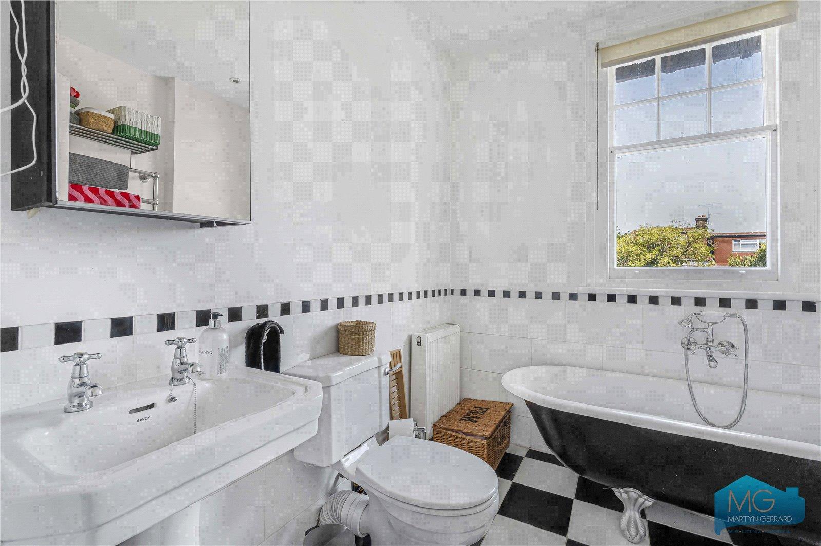 3 bedroom Semi-Detached House for sale - Martyn Gerrard