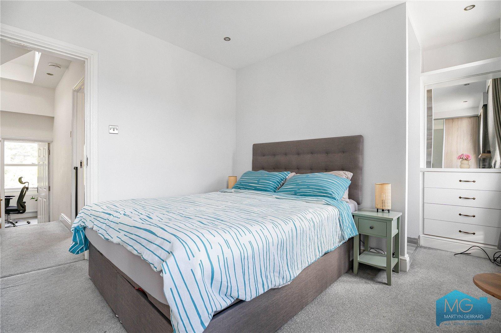3 bedroom Terraced House for sale - Martyn Gerrard