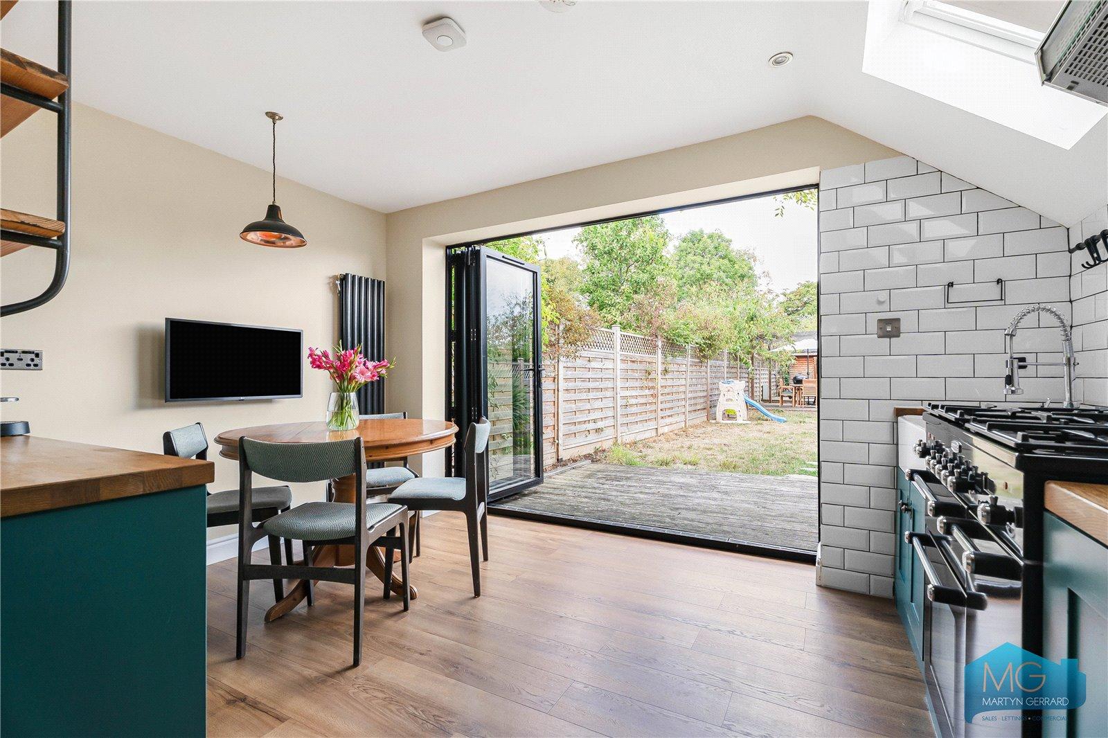 3 bedroom Terraced House for sale - Martyn Gerrard