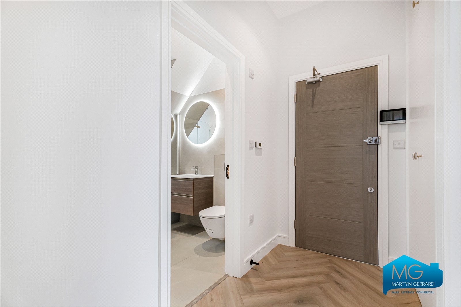 1 bedroom Apartment to rent - Martyn Gerrard
