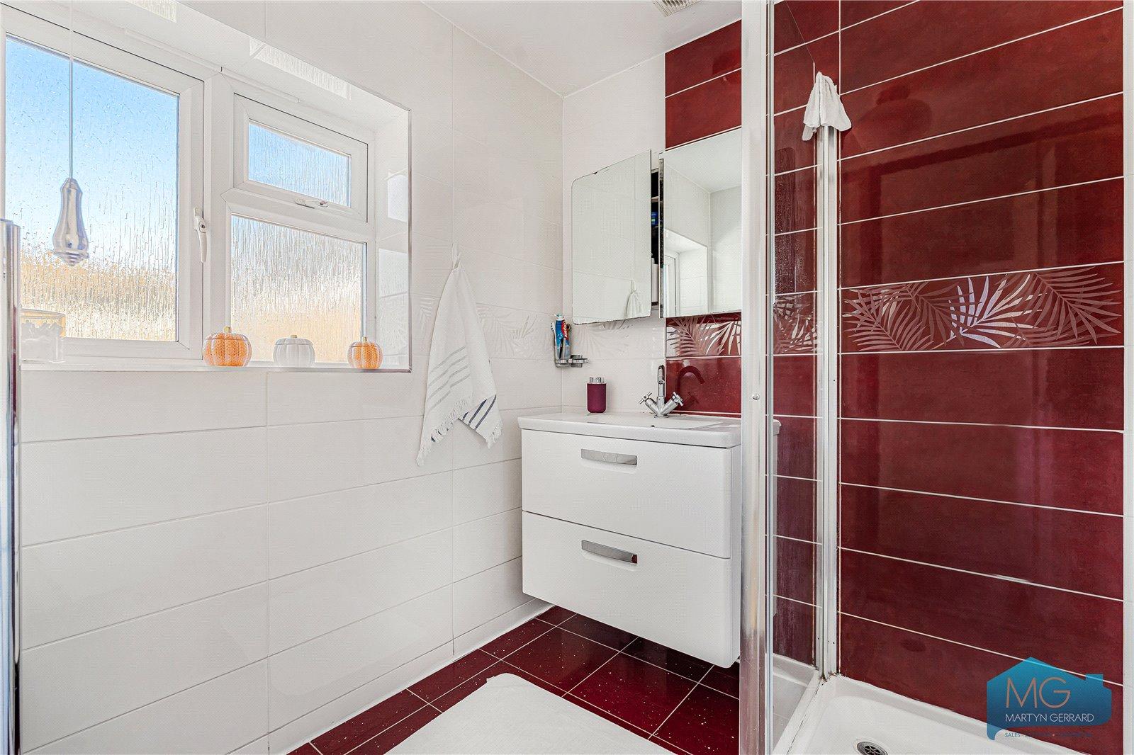 3 bedroom End of Terrace House for sale - Martyn Gerrard