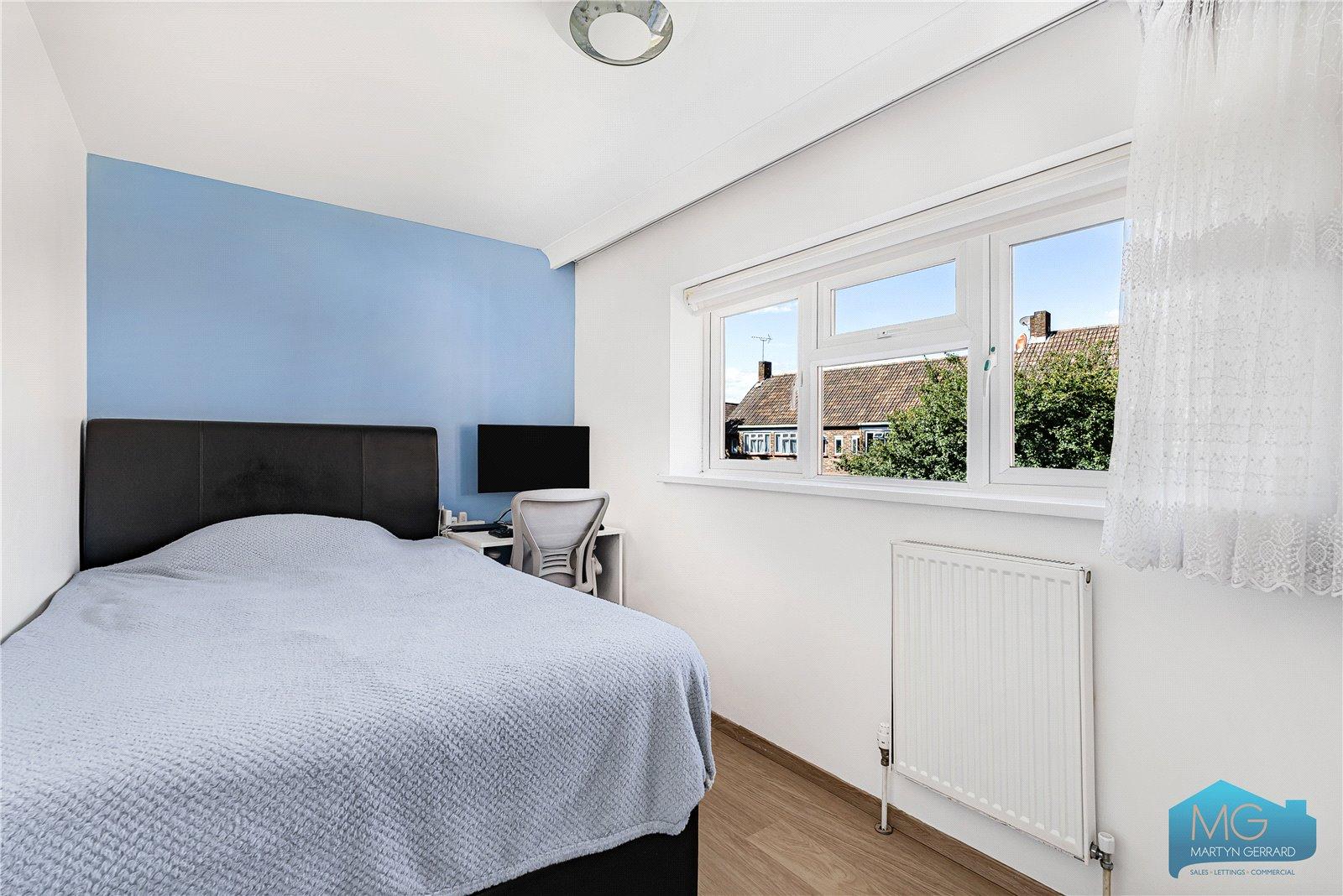 3 bedroom End of Terrace House for sale - Martyn Gerrard
