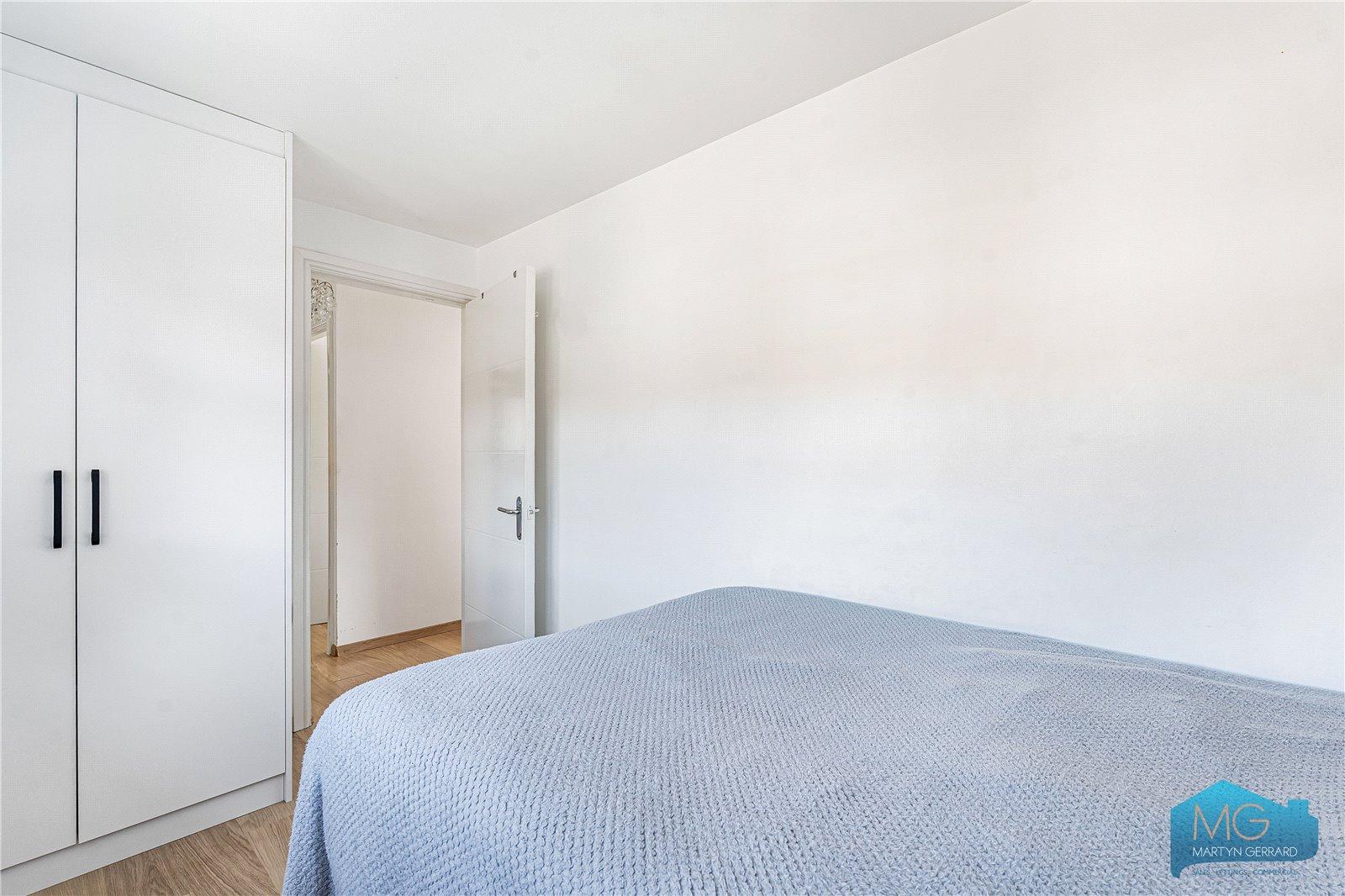 3 bedroom End of Terrace House for sale - Martyn Gerrard