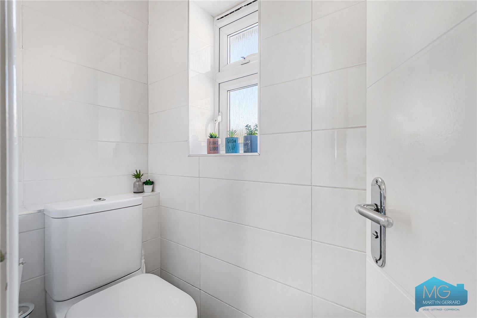 3 bedroom End of Terrace House for sale - Martyn Gerrard