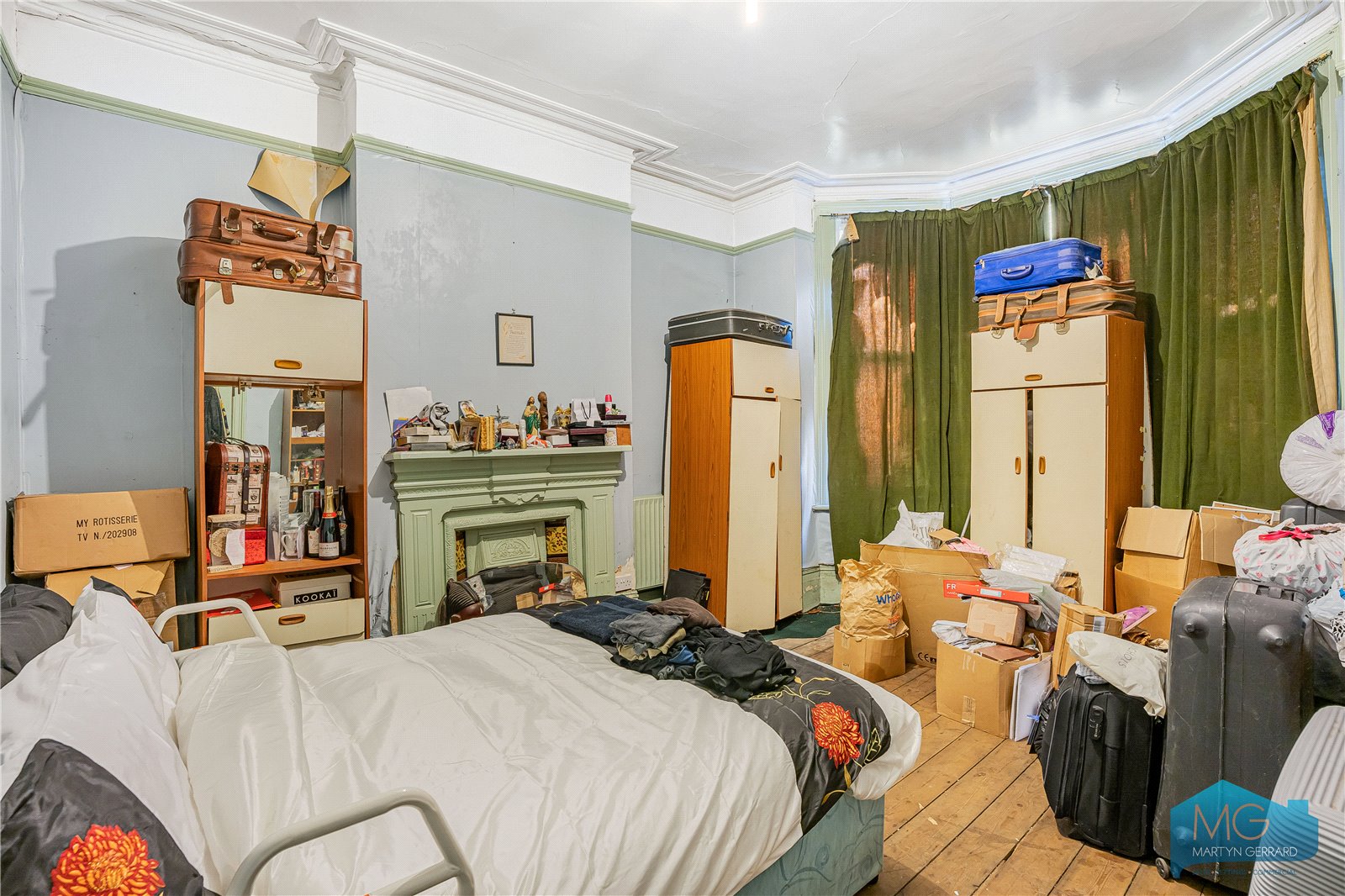 5 bedroom Semi-Detached House for sale - Martyn Gerrard