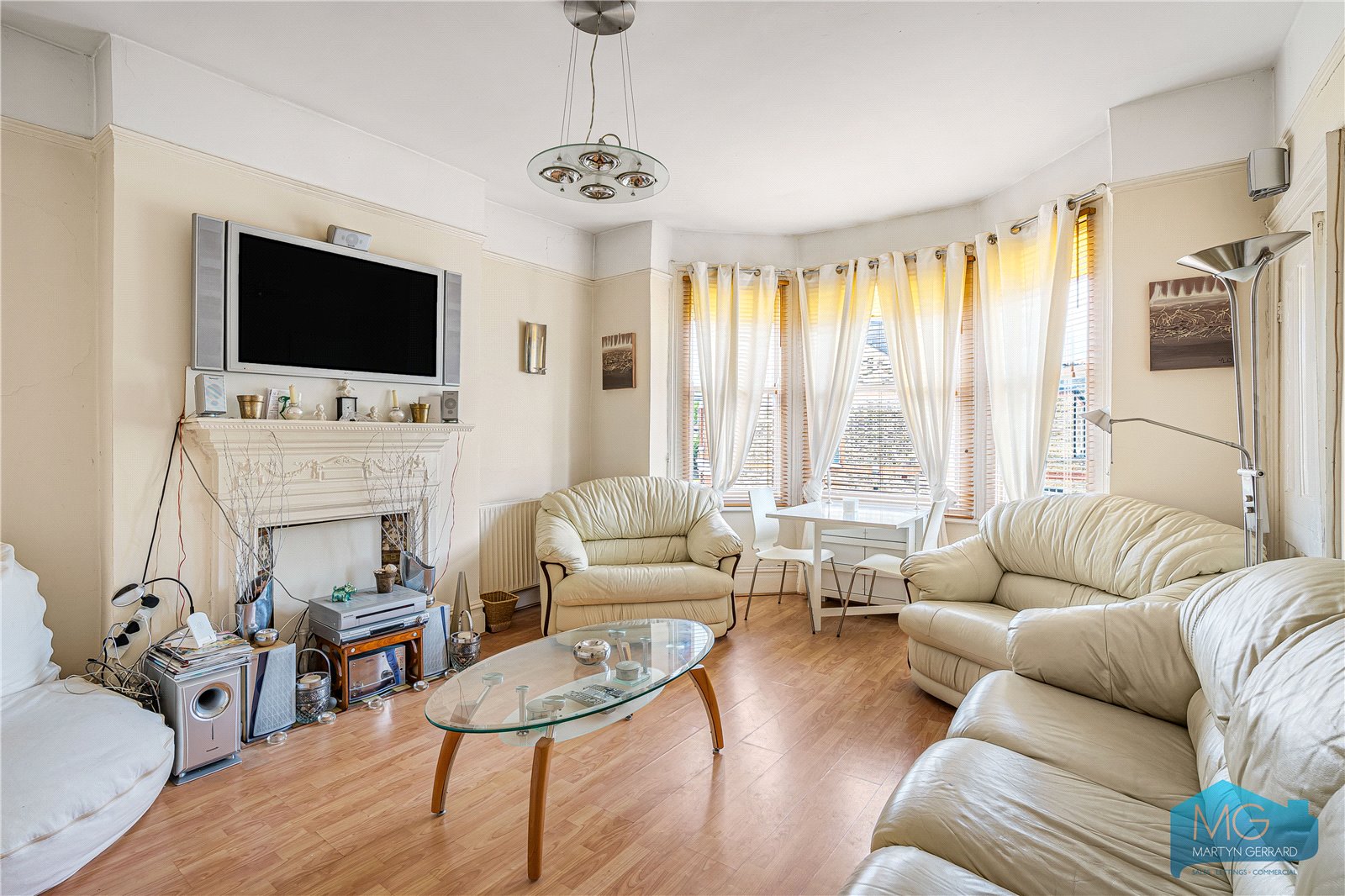 5 bedroom Semi-Detached House for sale - Martyn Gerrard