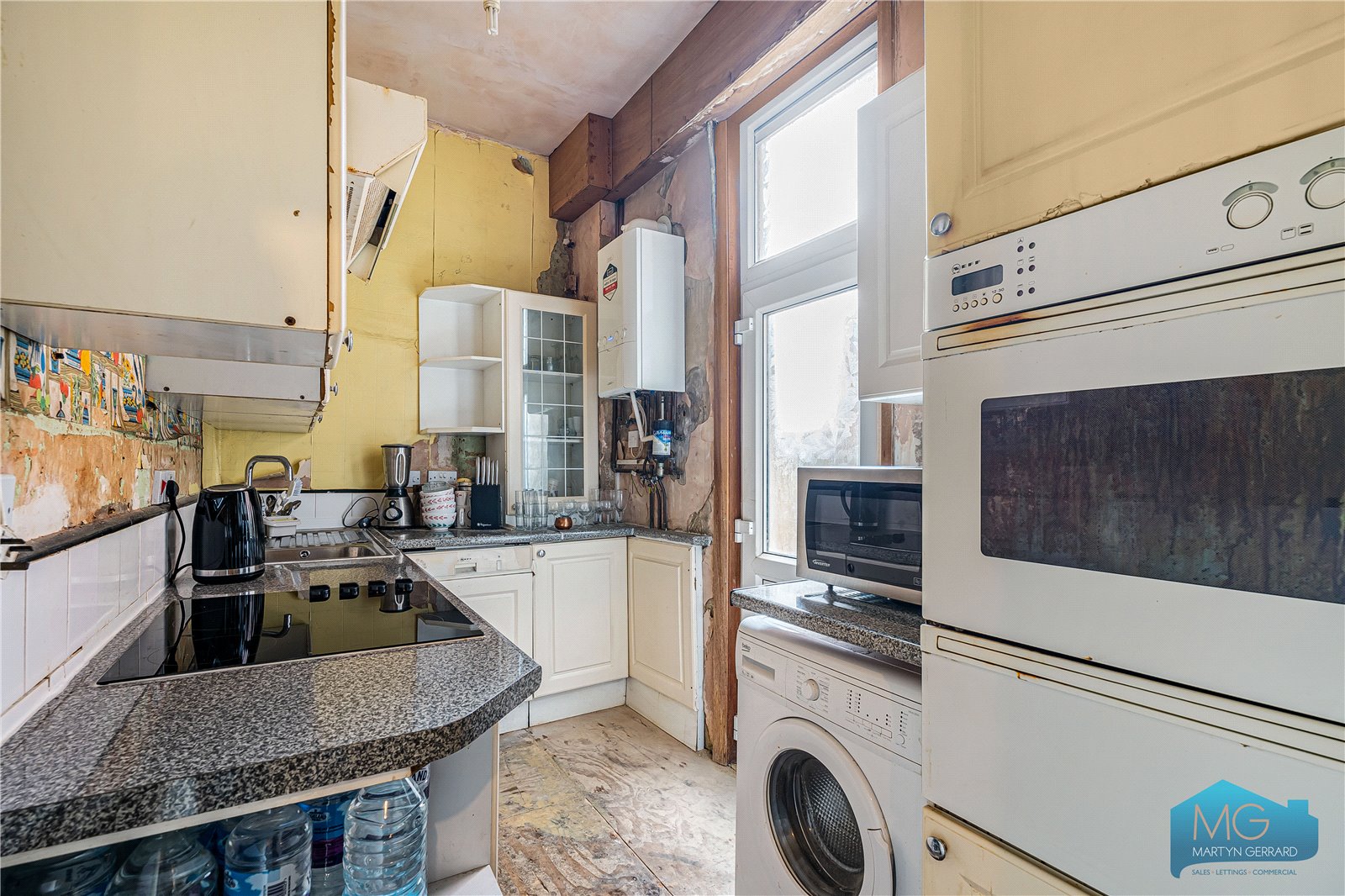 5 bedroom Semi-Detached House for sale - Martyn Gerrard