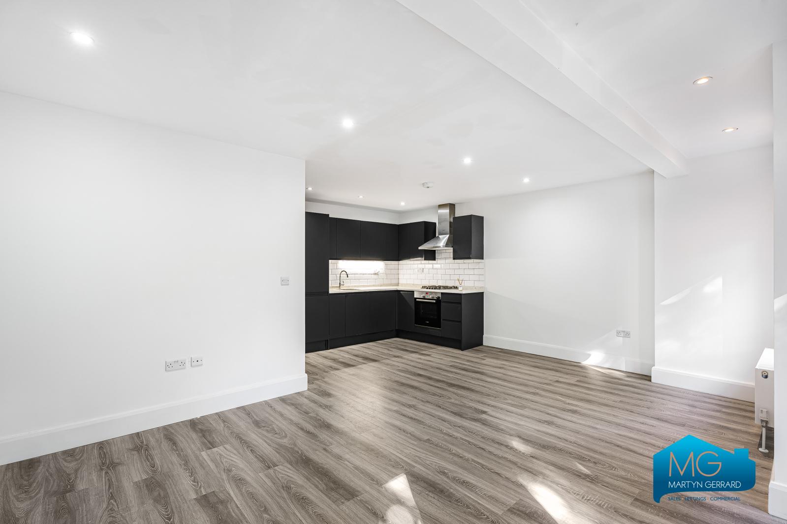 2 bedroom Maisonette to rent - Martyn Gerrard