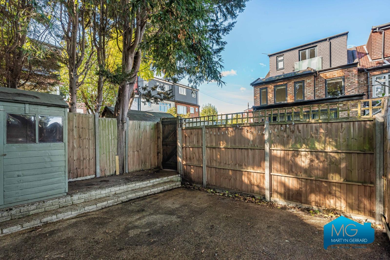 2 bedroom Maisonette to rent - Martyn Gerrard