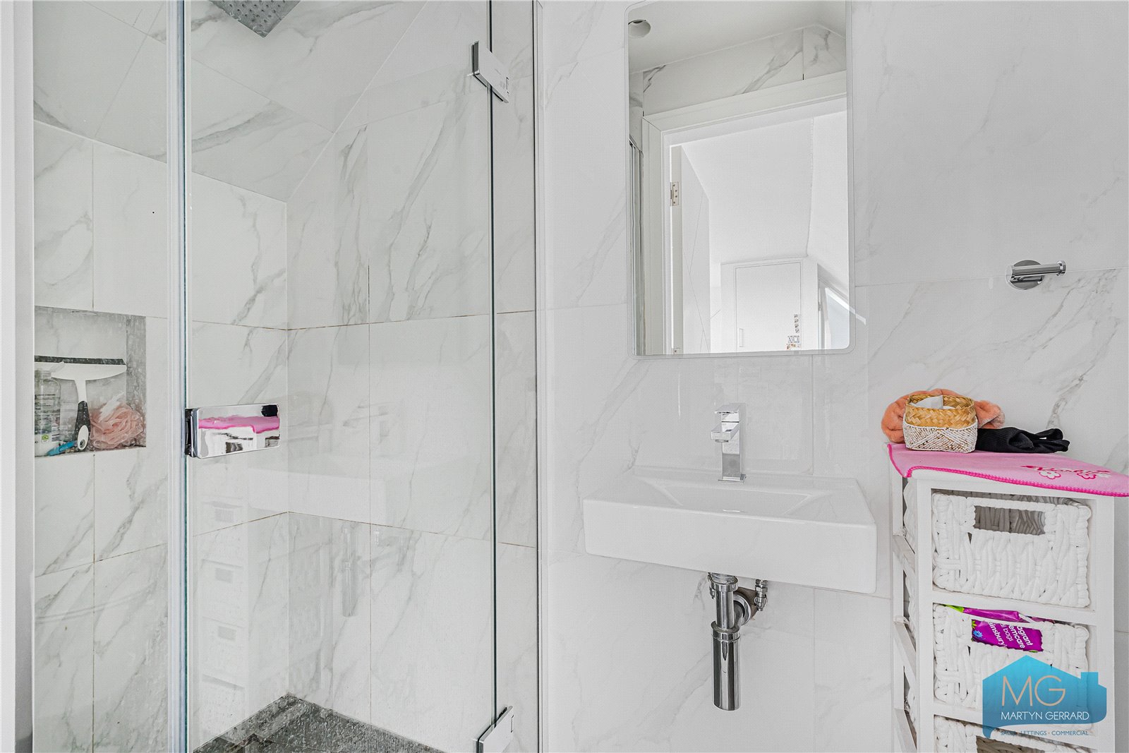 4 bedroom Detached House for sale - Martyn Gerrard