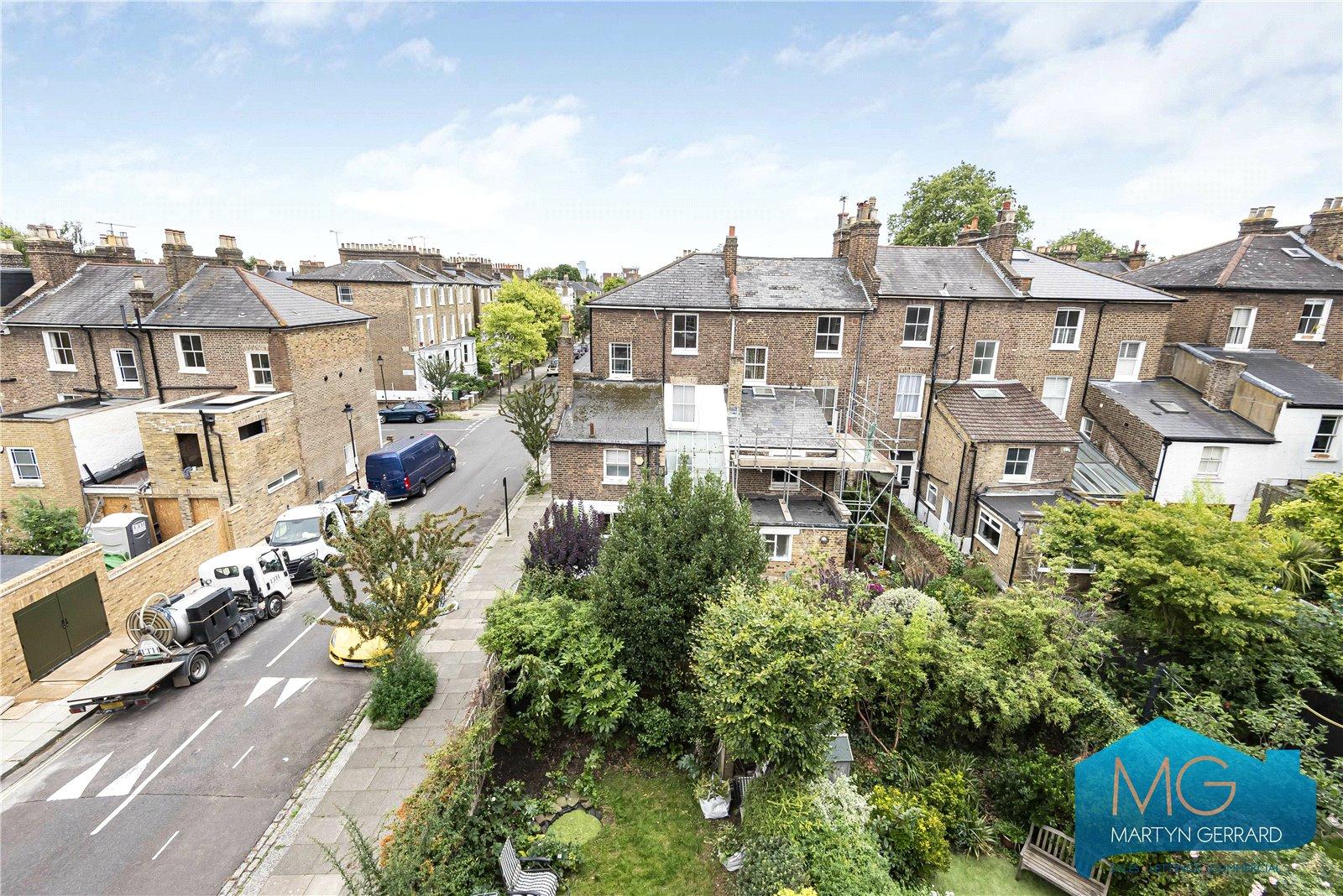 4 bedroom Apartment for sale - Martyn Gerrard