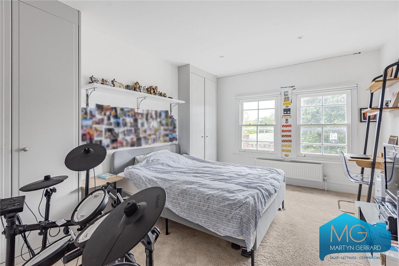 4 bedroom Apartment for sale - Martyn Gerrard