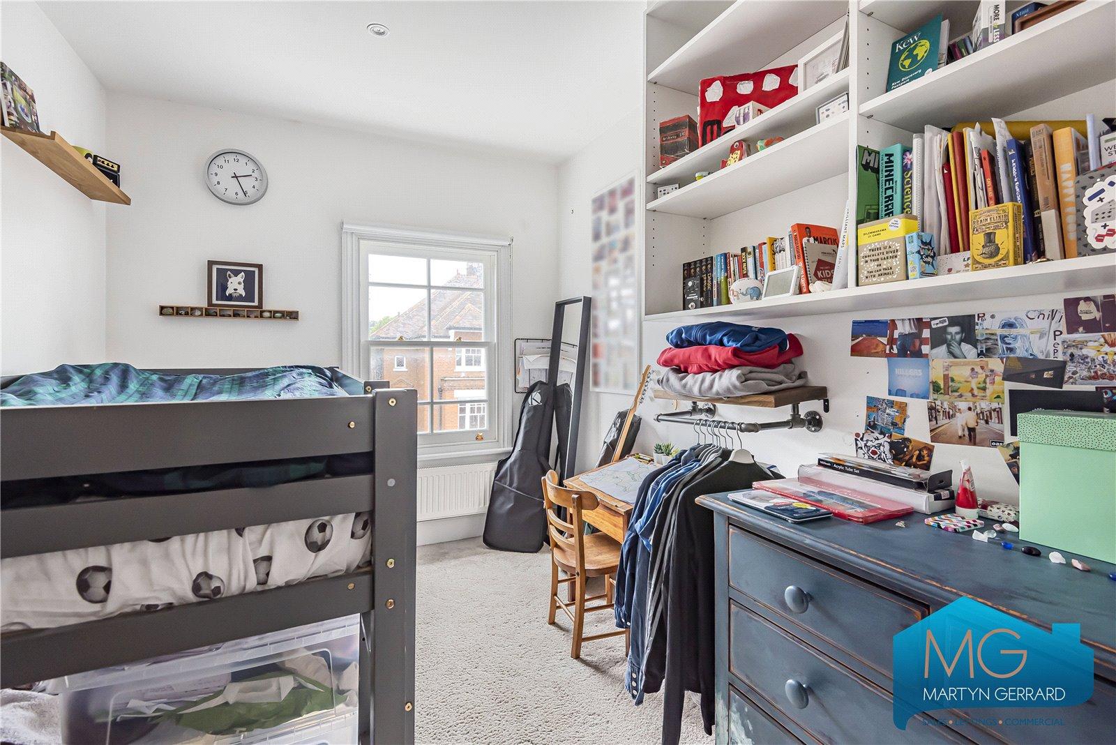 4 bedroom Apartment for sale - Martyn Gerrard