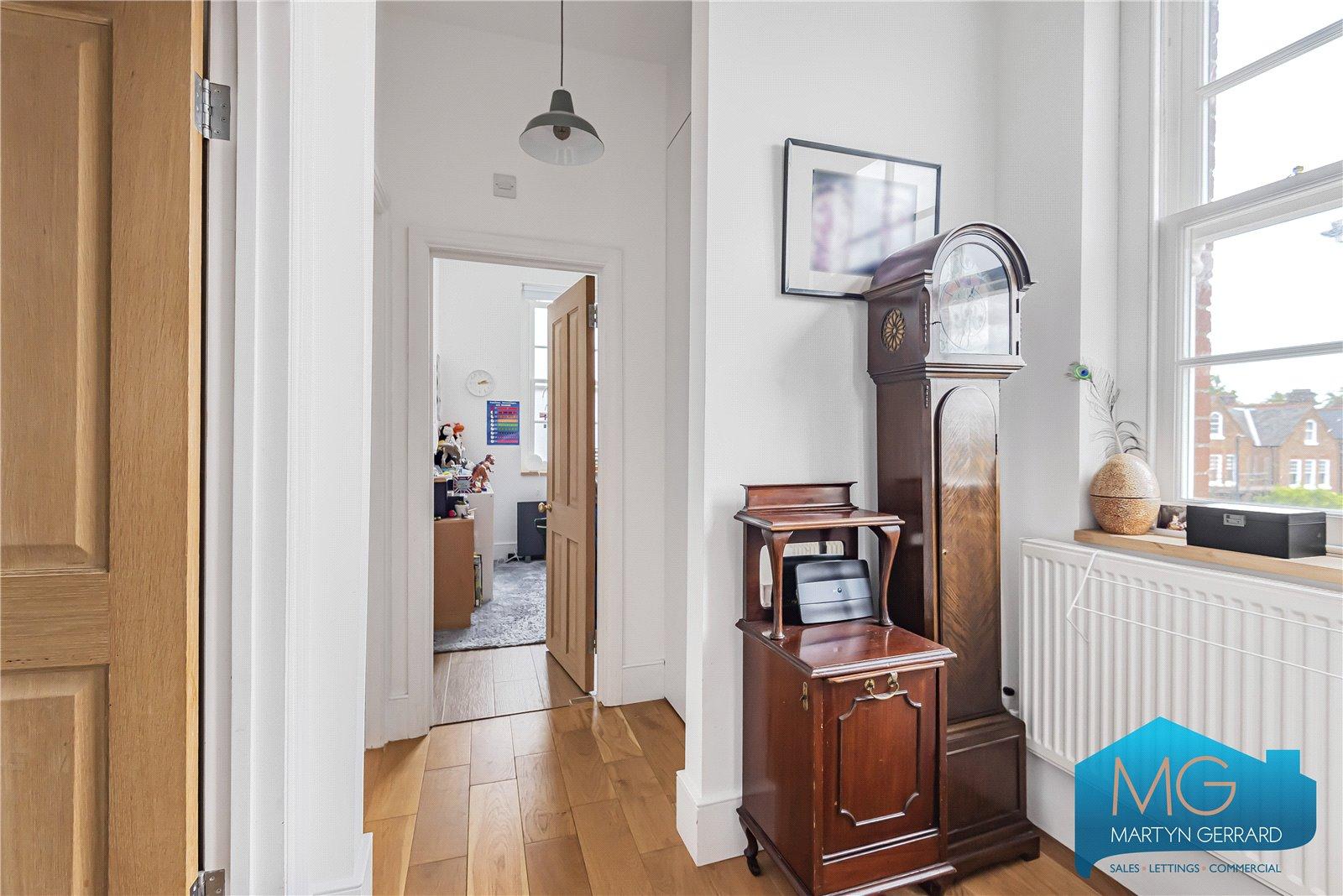4 bedroom Apartment for sale - Martyn Gerrard