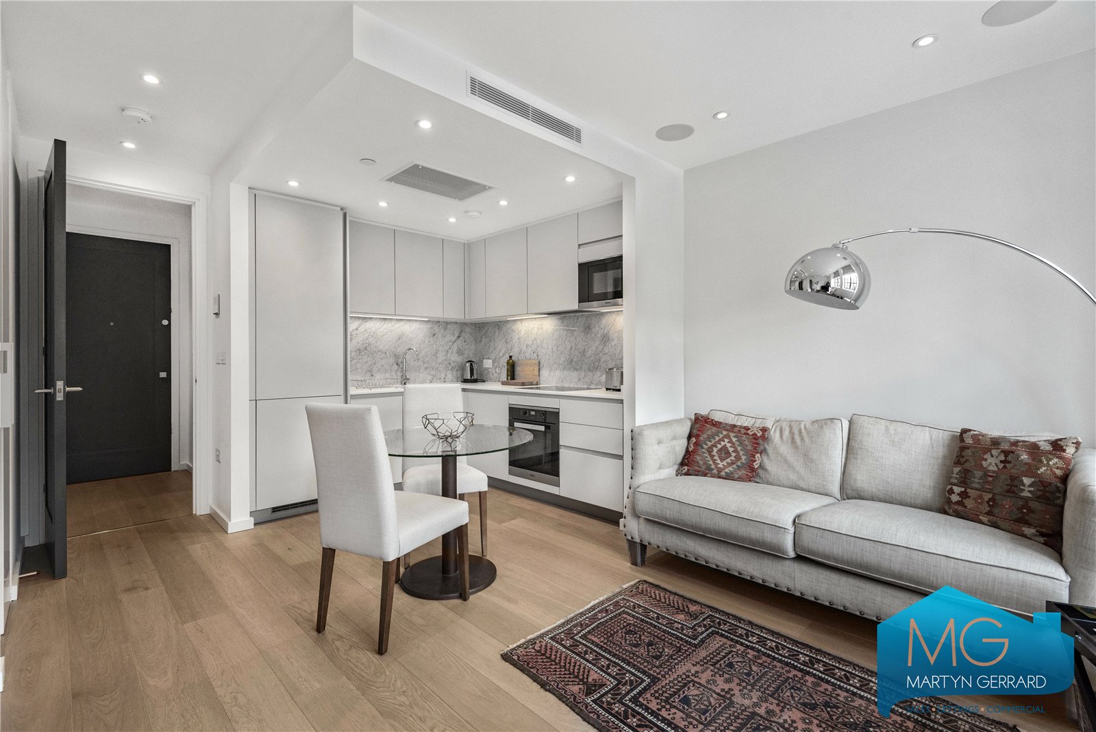 1 bedroom Apartment for sale - Martyn Gerrard