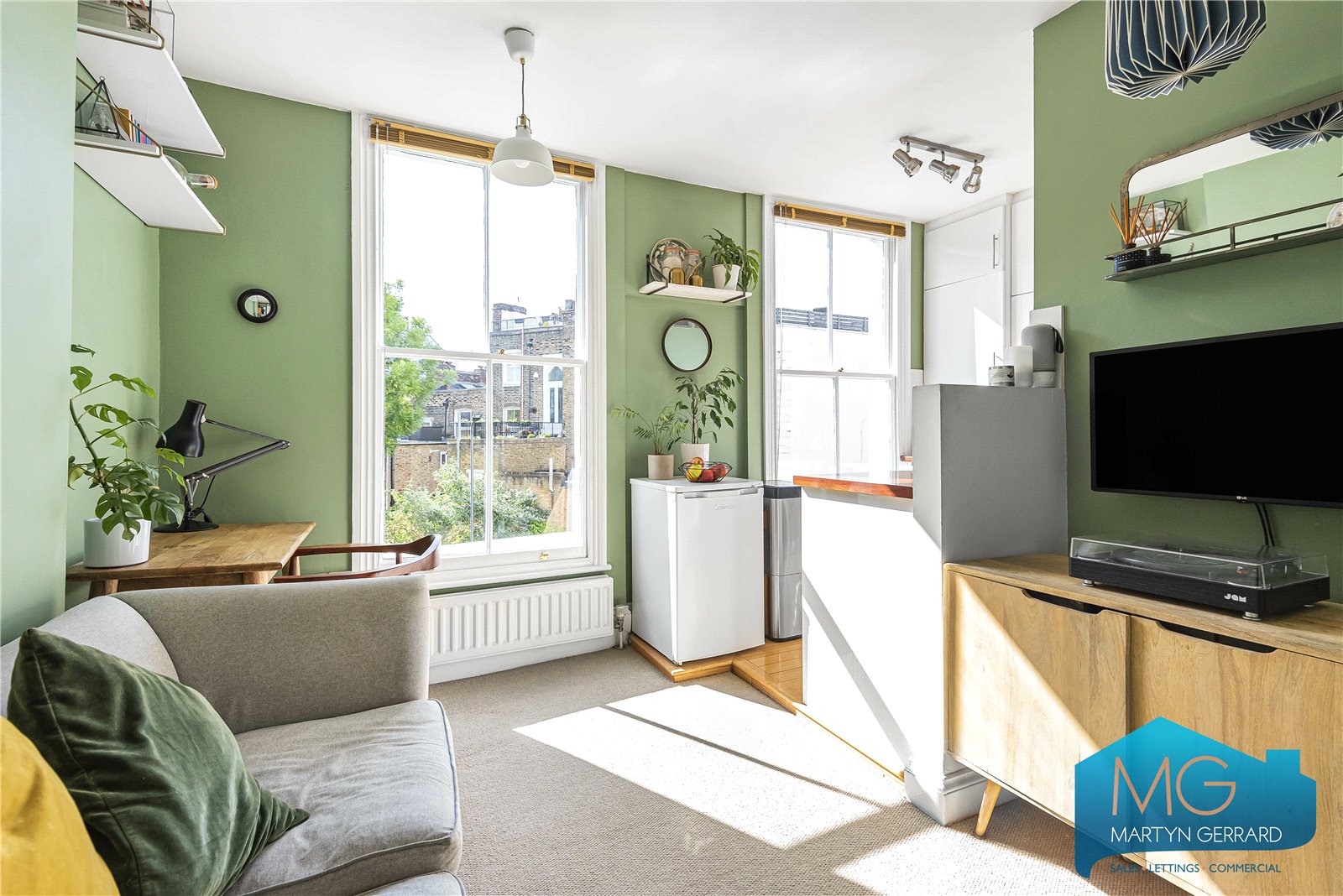 1 bedroom Apartment for sale - Martyn Gerrard