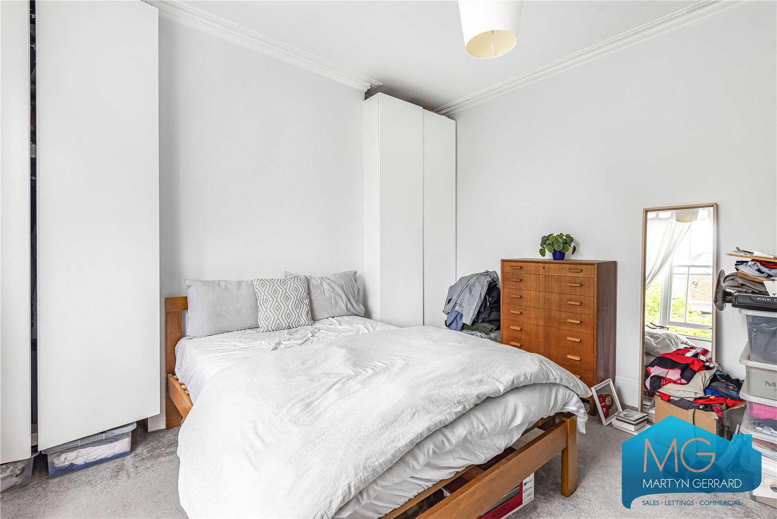 1 bedroom Apartment for sale - Martyn Gerrard