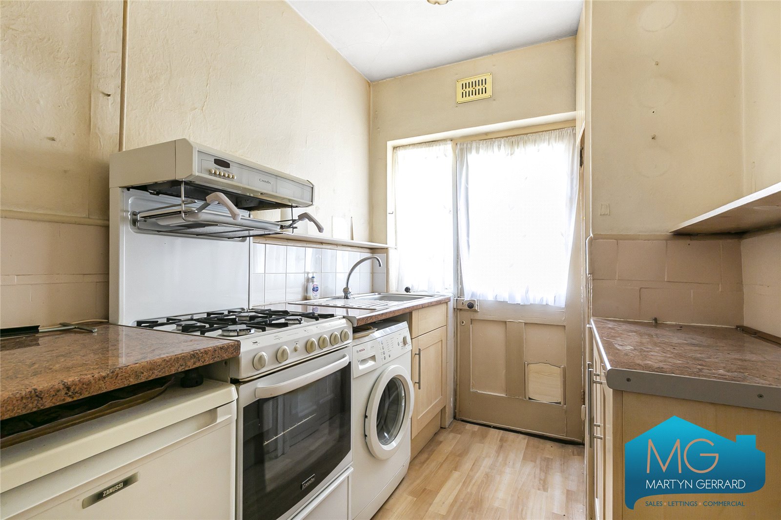 Leighton Place, Kentish Town, London, NW5+  - Martyn Gerrard