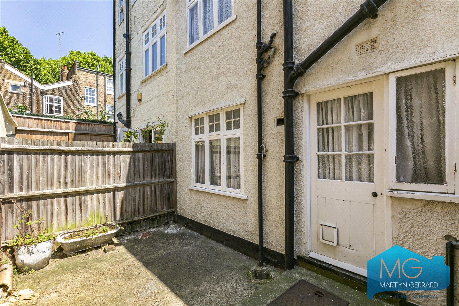 3 bedroom Terraced House for sale - Martyn Gerrard