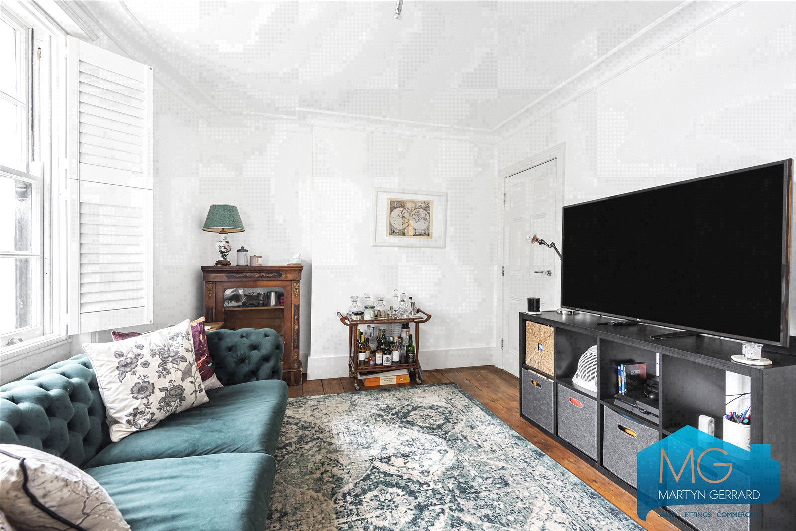 3 bedroom Apartment for sale - Martyn Gerrard