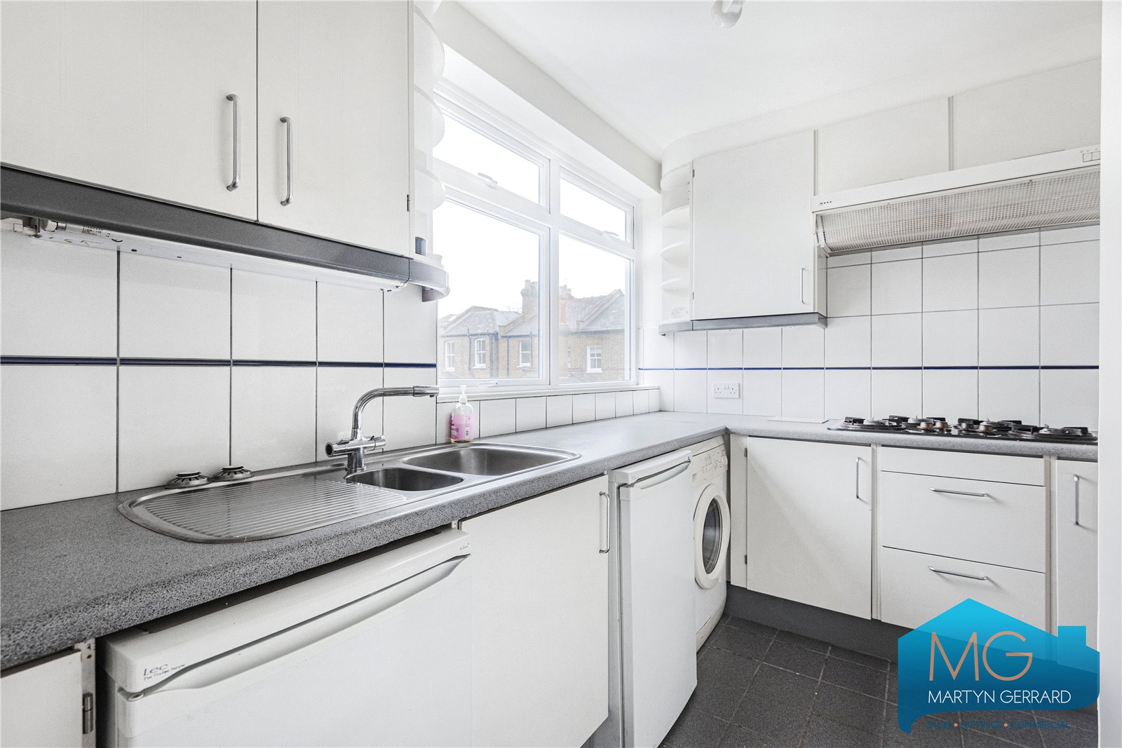 Highgate Road, Kentish Town, London, NW5+  - Martyn Gerrard