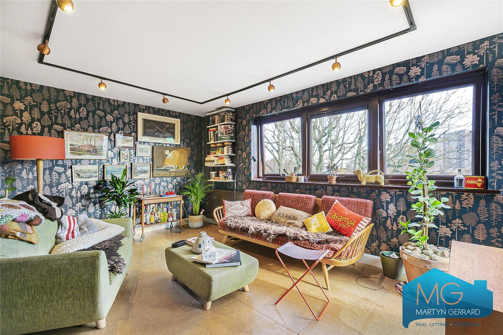 3 bedroom Apartment for sale - Martyn Gerrard