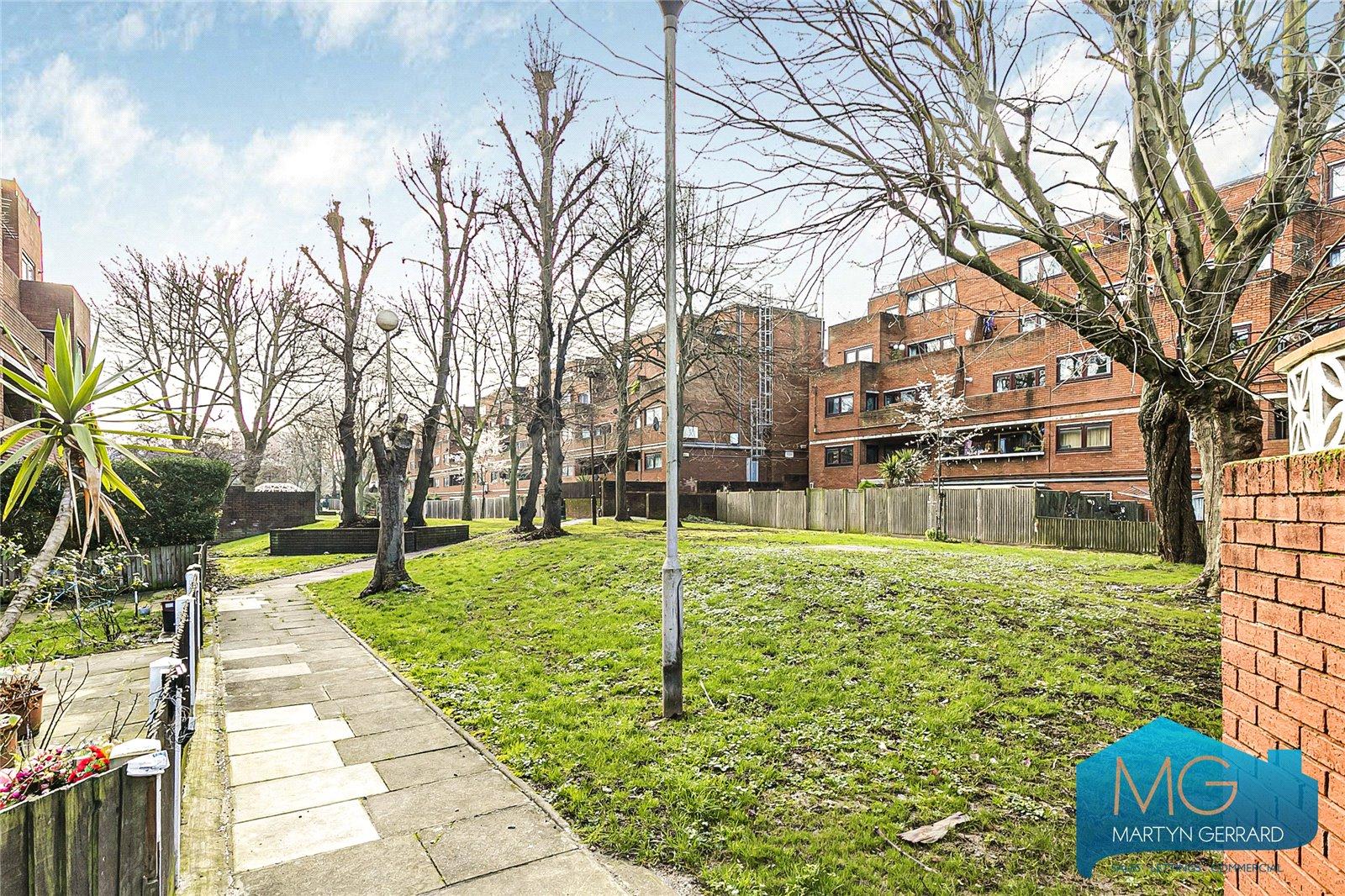 3 bedroom Apartment for sale - Martyn Gerrard