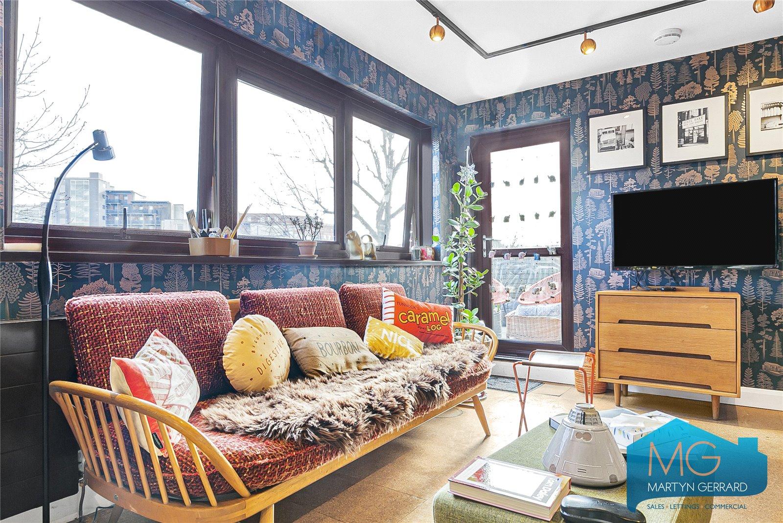 3 bedroom Apartment for sale - Martyn Gerrard