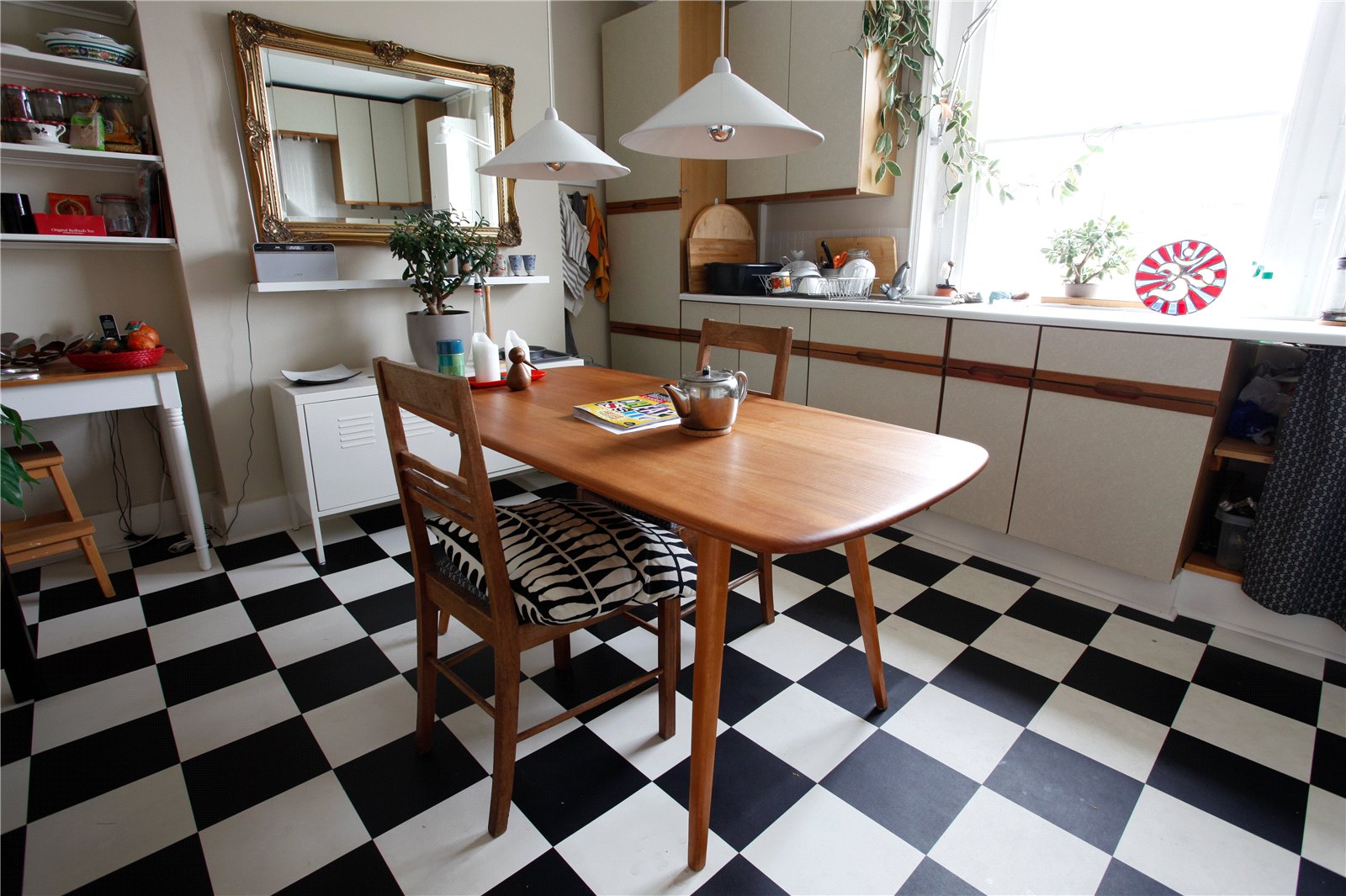 2 bedroom Apartment for sale - Martyn Gerrard