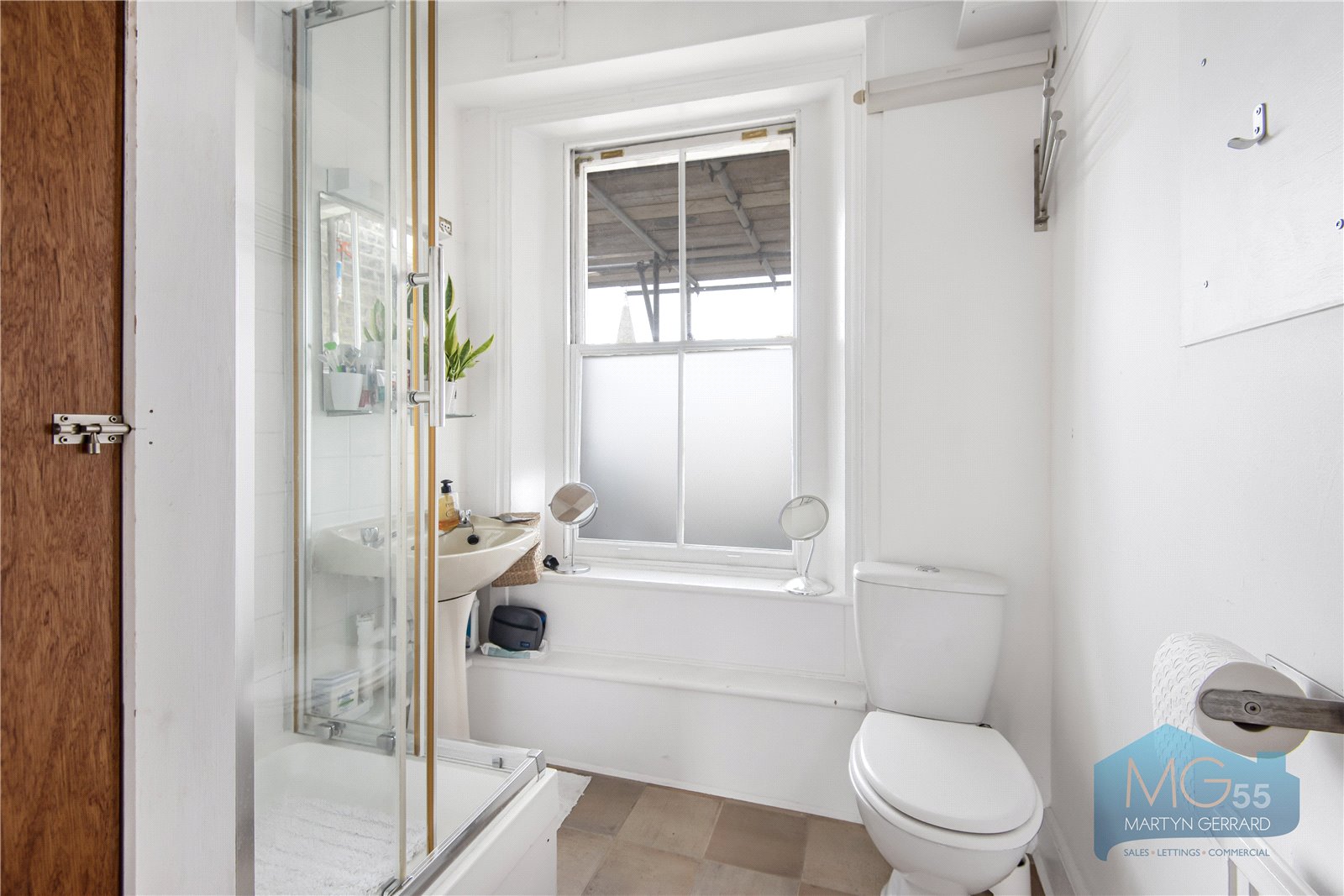 2 bedroom Apartment for sale - Martyn Gerrard