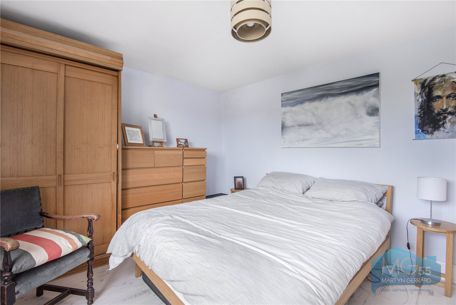 2 bedroom Apartment for sale - Martyn Gerrard