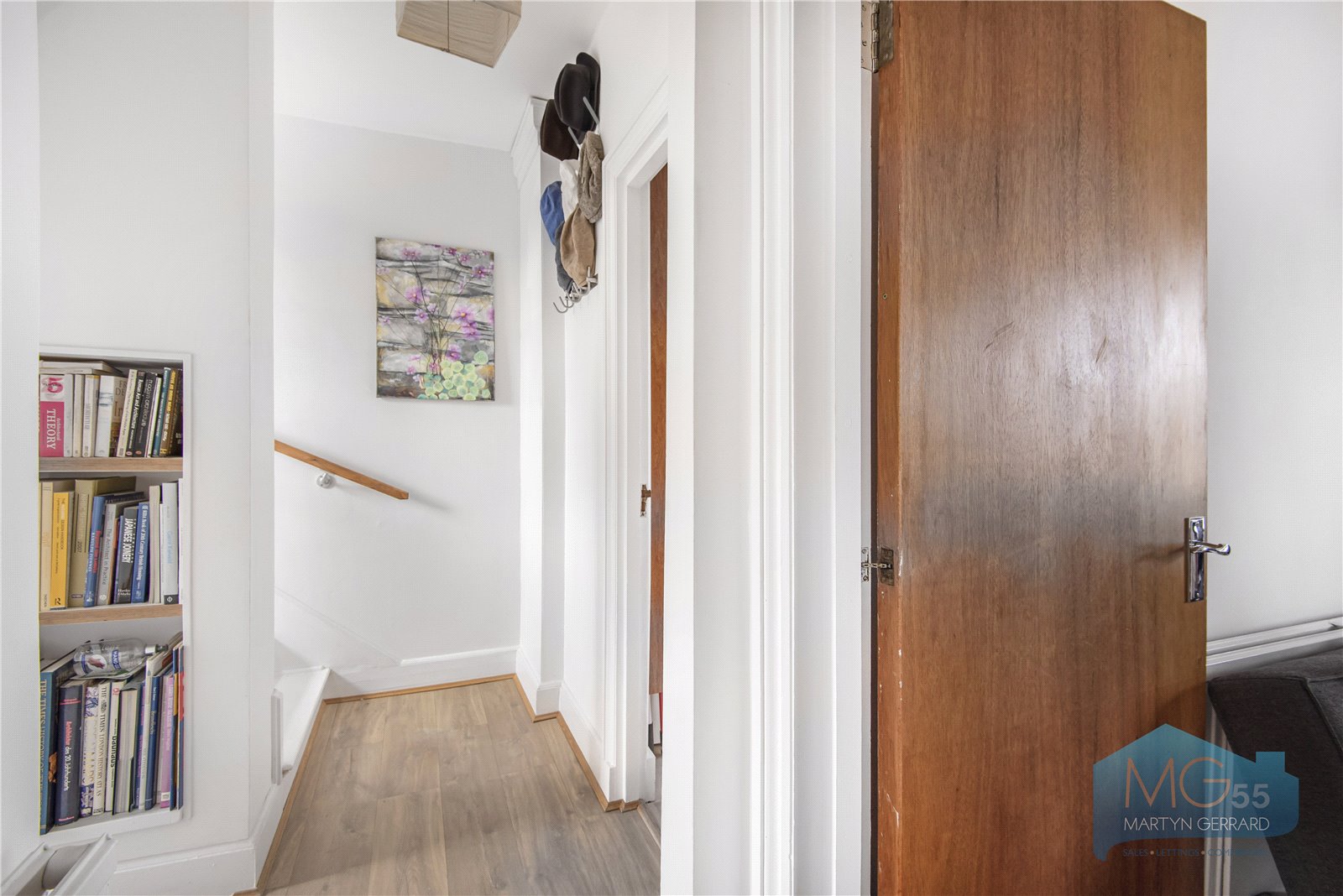 2 bedroom Apartment for sale - Martyn Gerrard