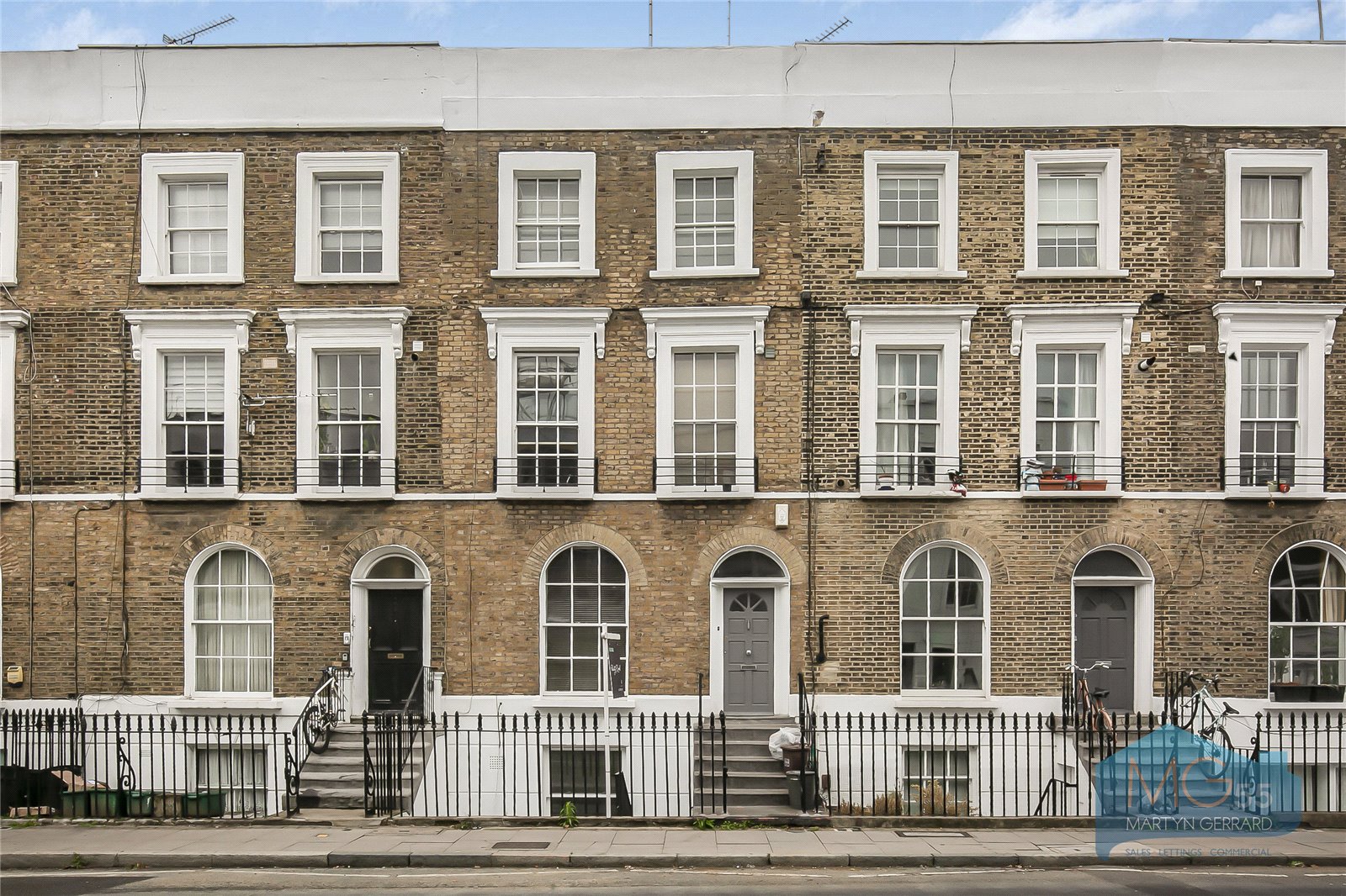 1 bedroom Apartment for sale - Martyn Gerrard
