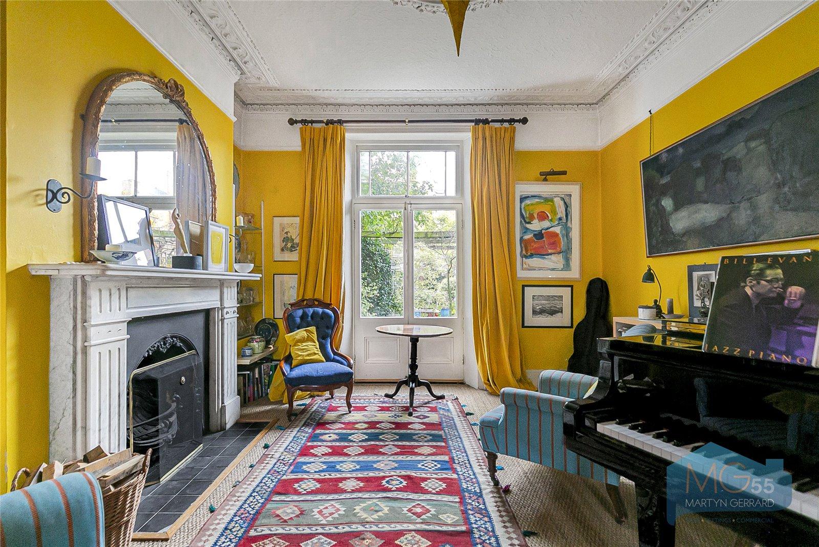 6 bedroom Terraced House for sale - Martyn Gerrard