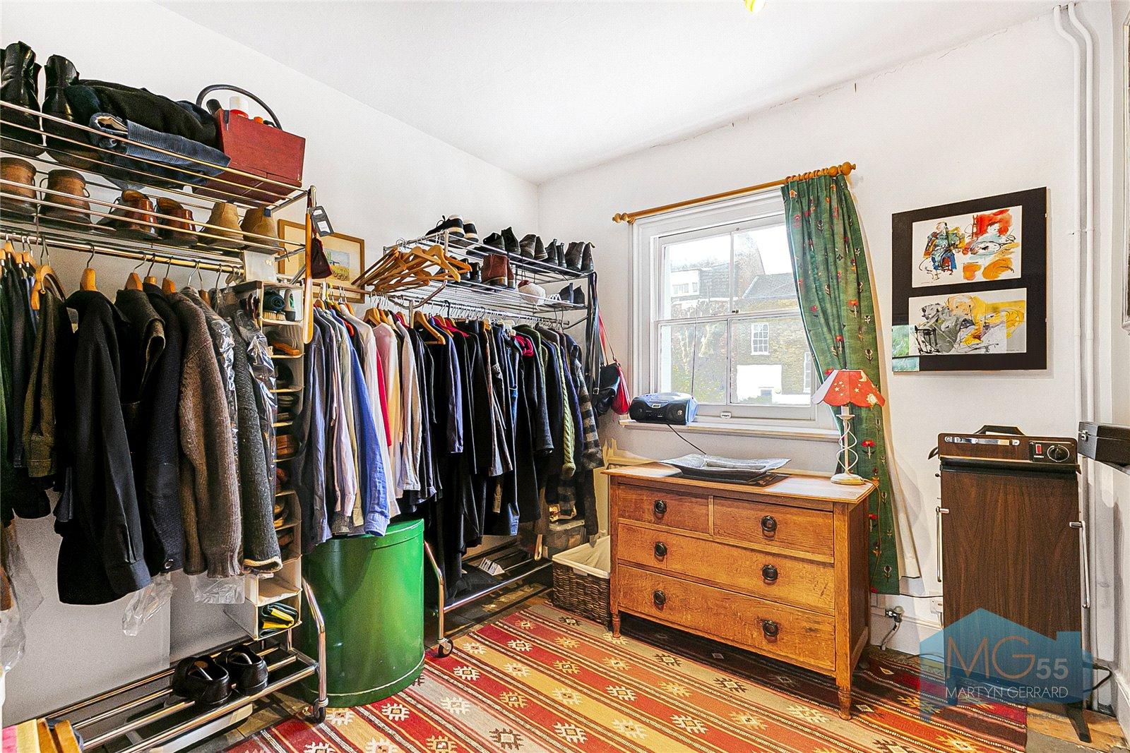 6 bedroom Terraced House for sale - Martyn Gerrard