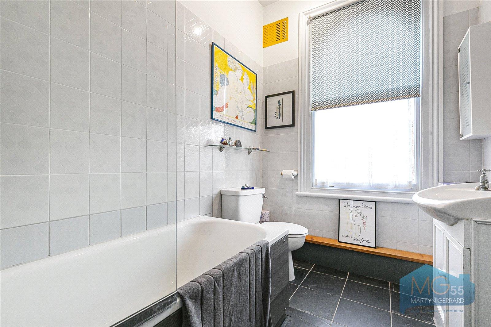 6 bedroom Terraced House for sale - Martyn Gerrard