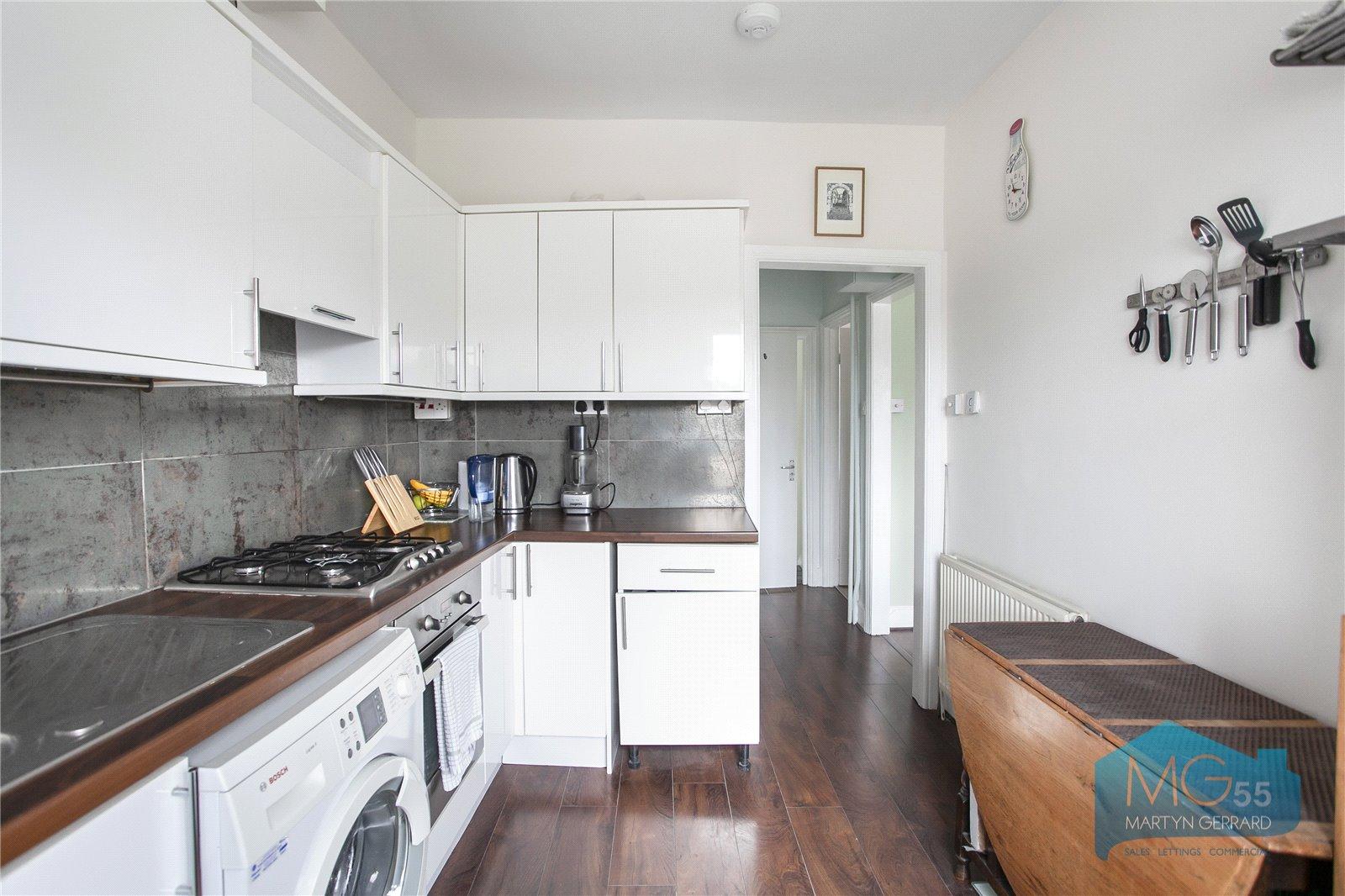 1 bedroom Apartment for sale - Martyn Gerrard