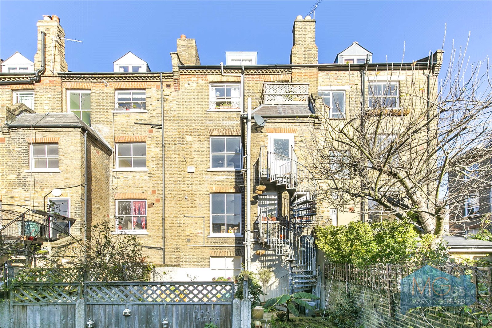 1 bedroom Apartment for sale - Martyn Gerrard