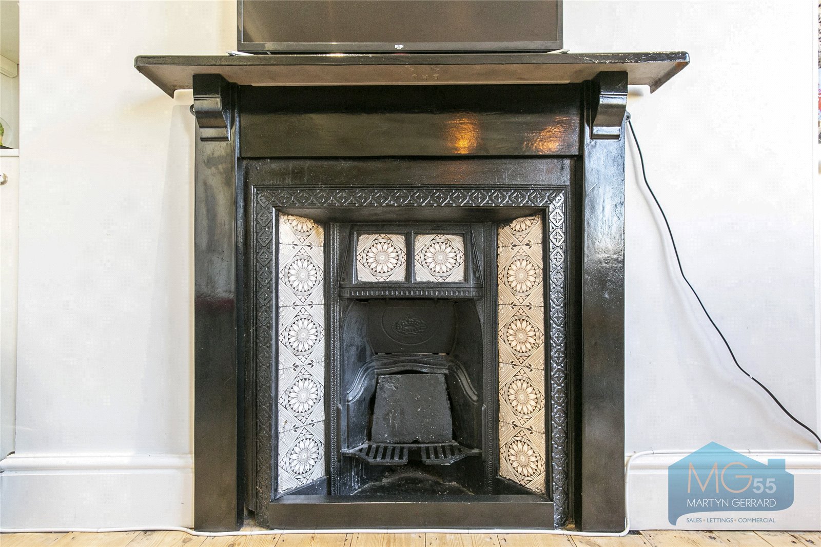 1 bedroom Apartment for sale - Martyn Gerrard