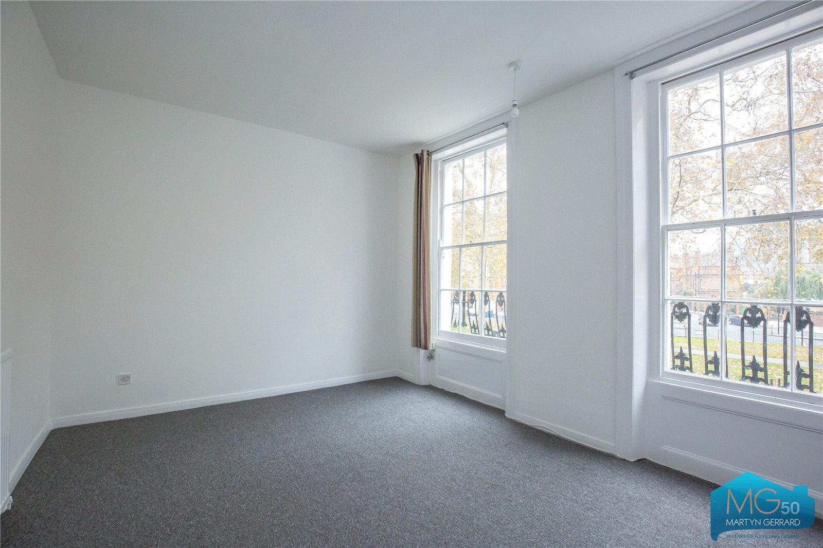 2 bedroom Apartment to rent - Martyn Gerrard