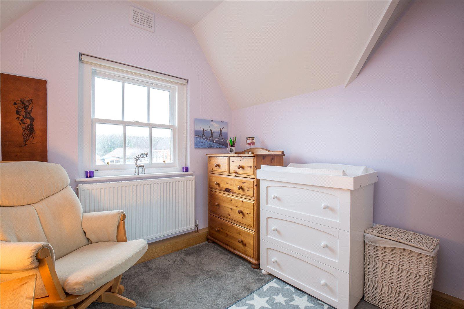 2 bedroom Apartment to rent - Martyn Gerrard