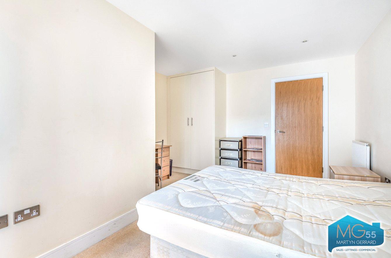 1 bedroom Apartment to rent - Martyn Gerrard