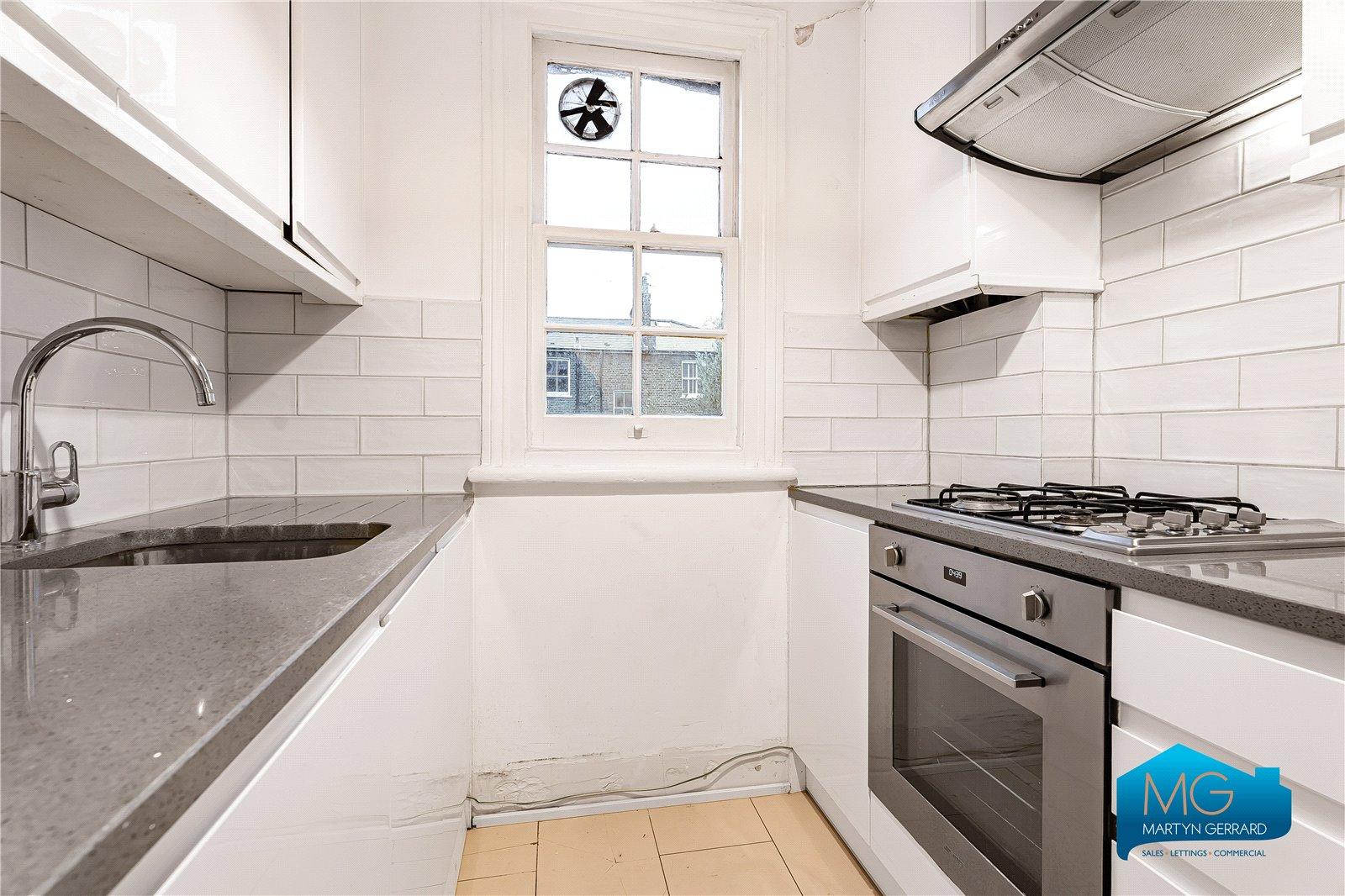 2 bedroom Apartment to rent - Martyn Gerrard