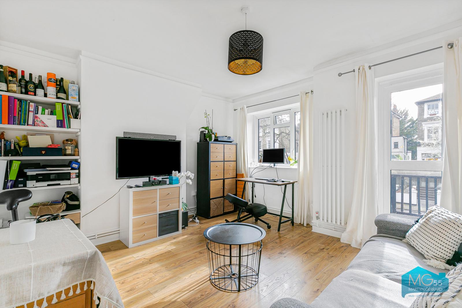 1 bedroom Apartment to rent - Martyn Gerrard