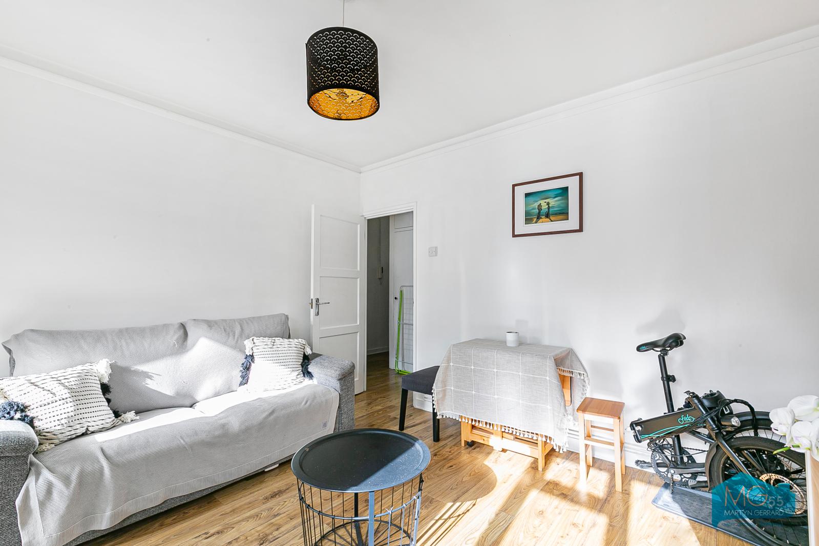 1 bedroom Apartment to rent - Martyn Gerrard