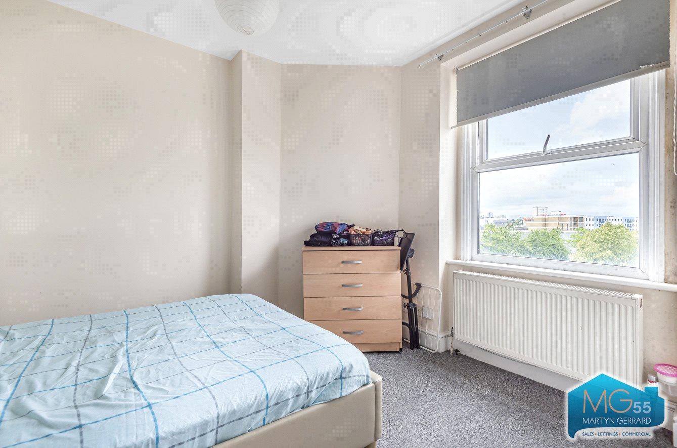 1 bedroom Apartment to rent - Martyn Gerrard