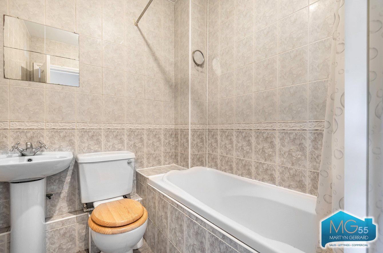 1 bedroom Apartment to rent - Martyn Gerrard
