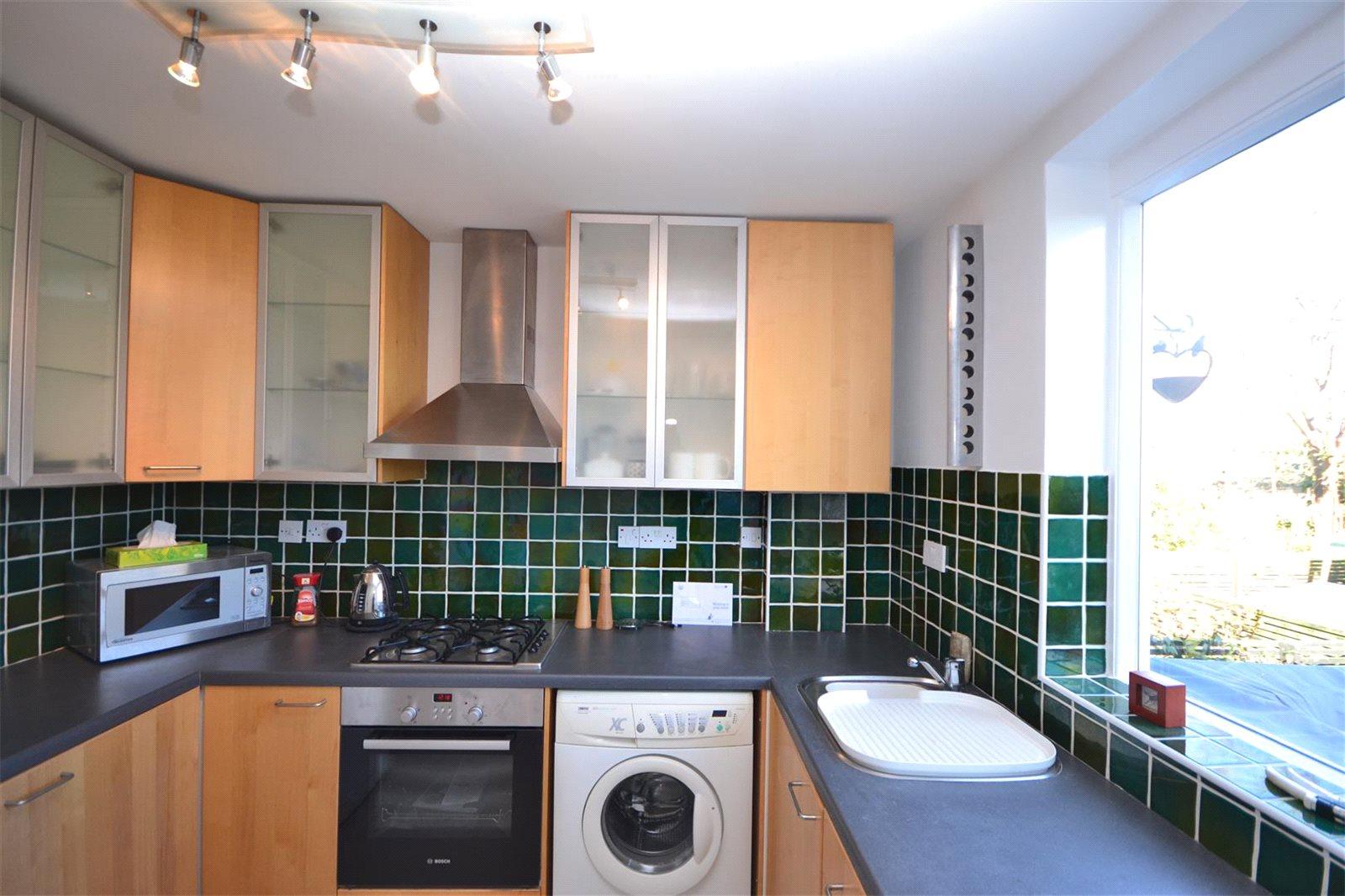1 bedroom Apartment to rent - Martyn Gerrard
