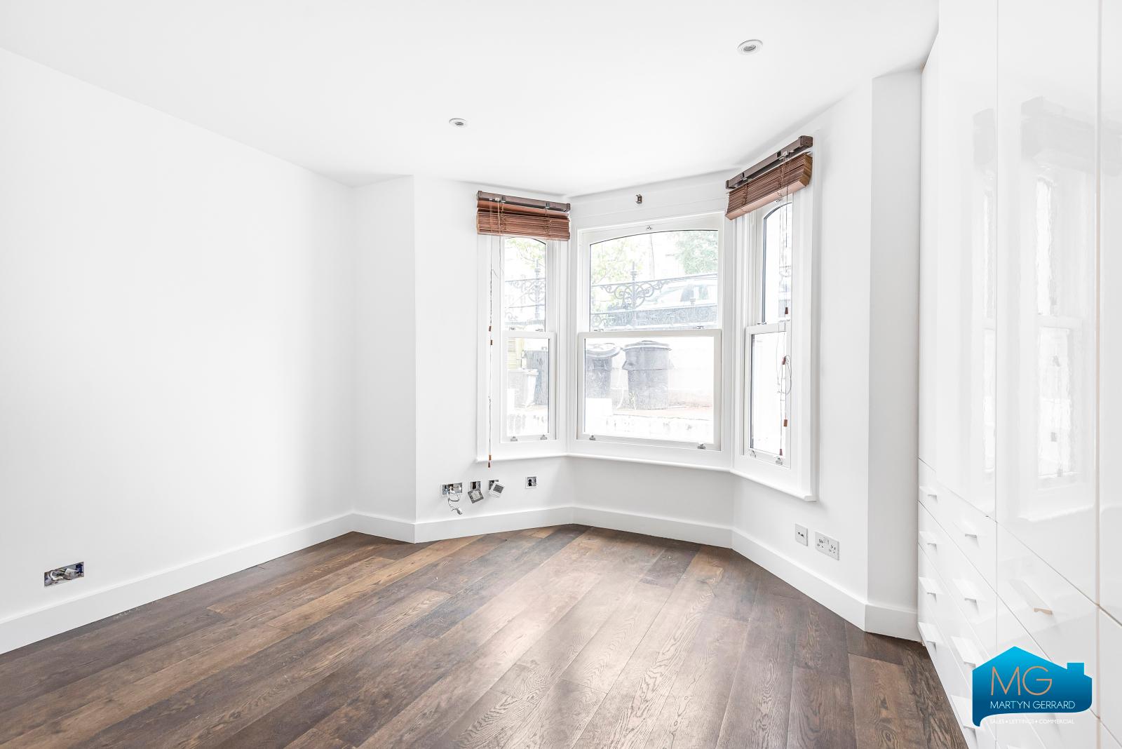 1 bedroom Apartment to rent - Martyn Gerrard